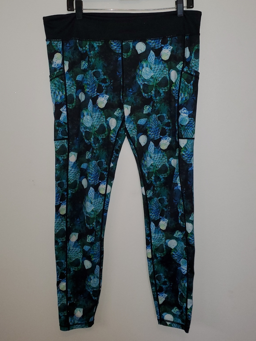 Constantly Varied Gear leggings Size XXL